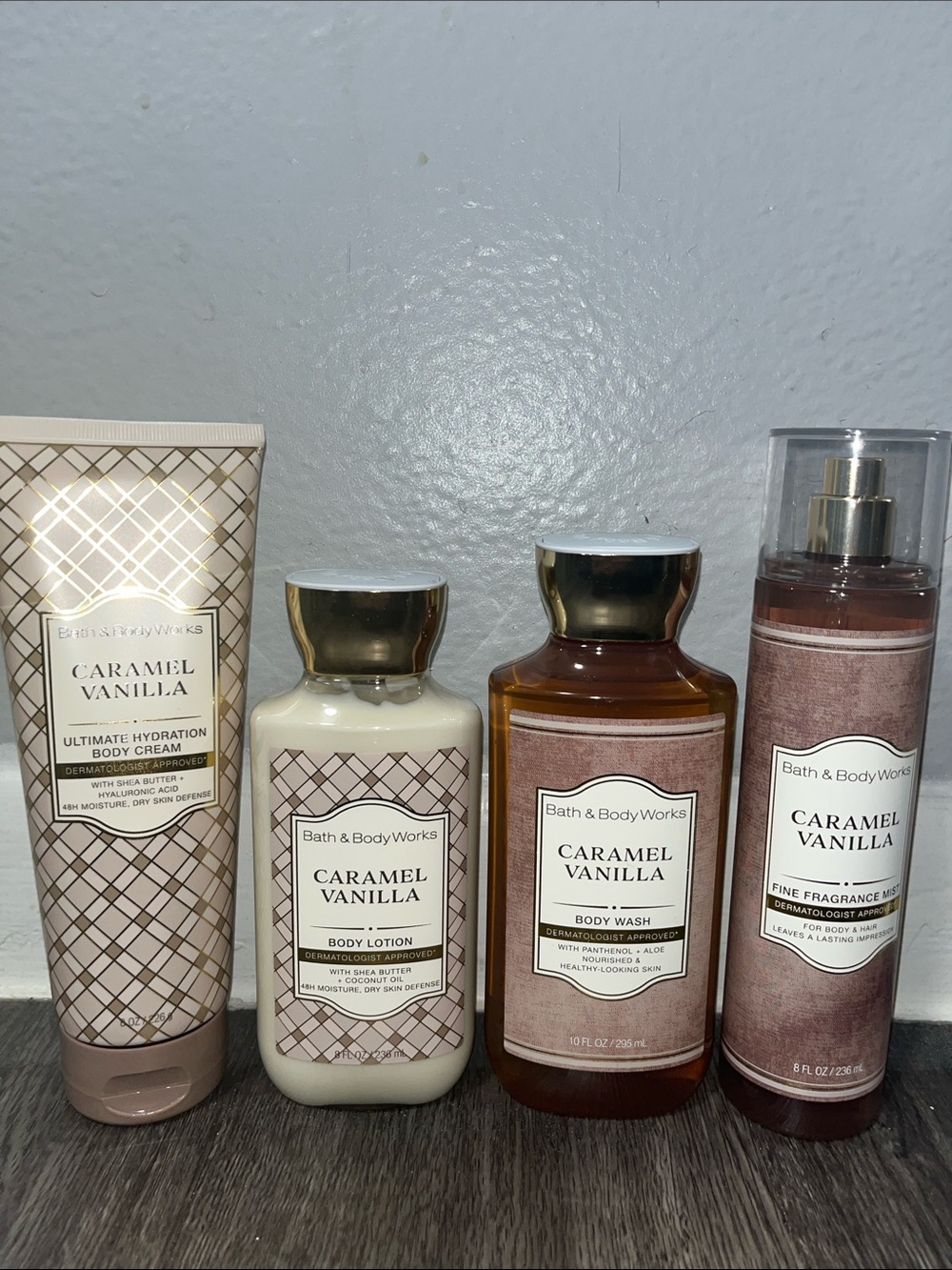 Bath & Body Works Caramel Vanilla Body Care Set